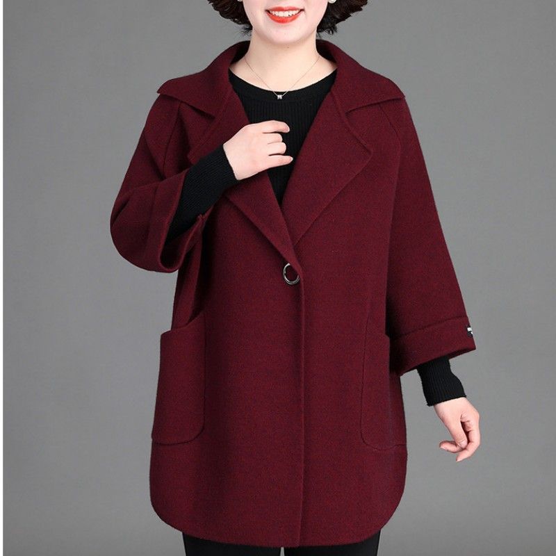 

Одежда для женщин среднего возраста больших размеров, пальто средней длины, женская одежда для матерей, пальто и топы на осень и зиму 5XL