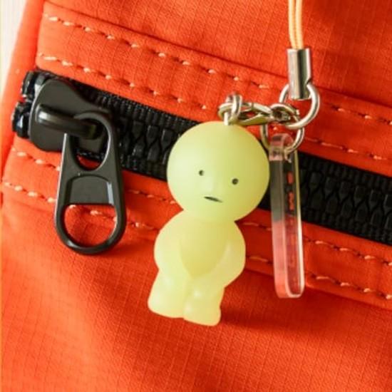 Smiski Bandtillbehör - Serie 2 Lyser i mörkret Berlock (1) Blandad Förseglad Överraskningsbox Original Minifigur