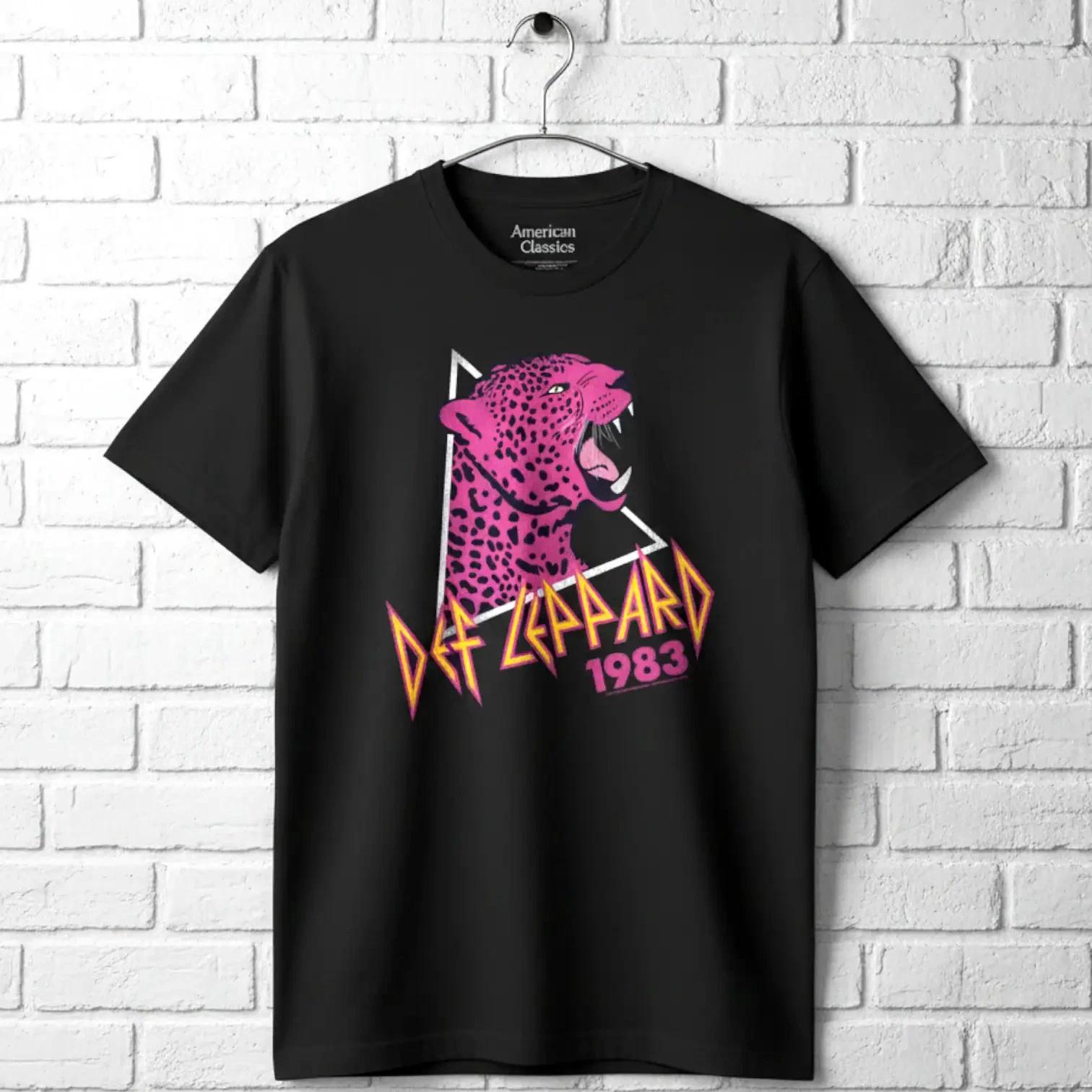 Def Leppard Pink Leopard 83 Men s T Shirt XL