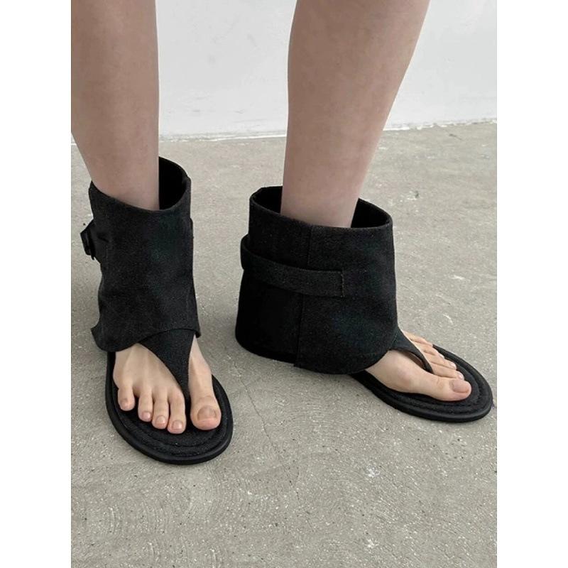 Mezzanine French Loose Sleeve Short Trousers Cool Boots 2025 Summer New Fashion Versatile Flat Sandals Women