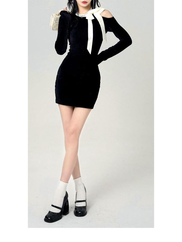 French Black Off-Shoulder Bow Knit Dress – Women's Slimming Hip-Hugging Short Skirt for Spring & Autumn