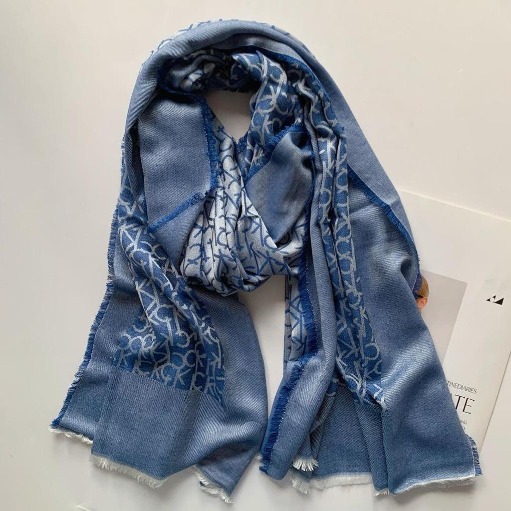 Elegant Floral Jacquard Woven Scarf Shawl for Europe and America