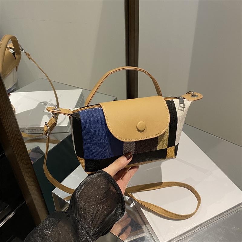 

This year, the popular retro work handbag 2025 new fashion canvas handbag single shoulder crossbody dumpling bag хаки