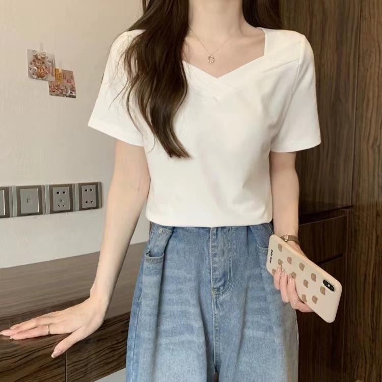 

Design sense V-neck exposed collarbone short-sleeved T-shirt women s summer new thin solid color versatile student niche top M белый