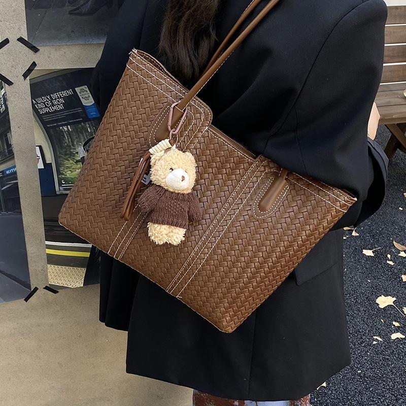 Large-capacity Retro Tote Bag, High-end Woven Pattern Single-shoulder Bag for Women
