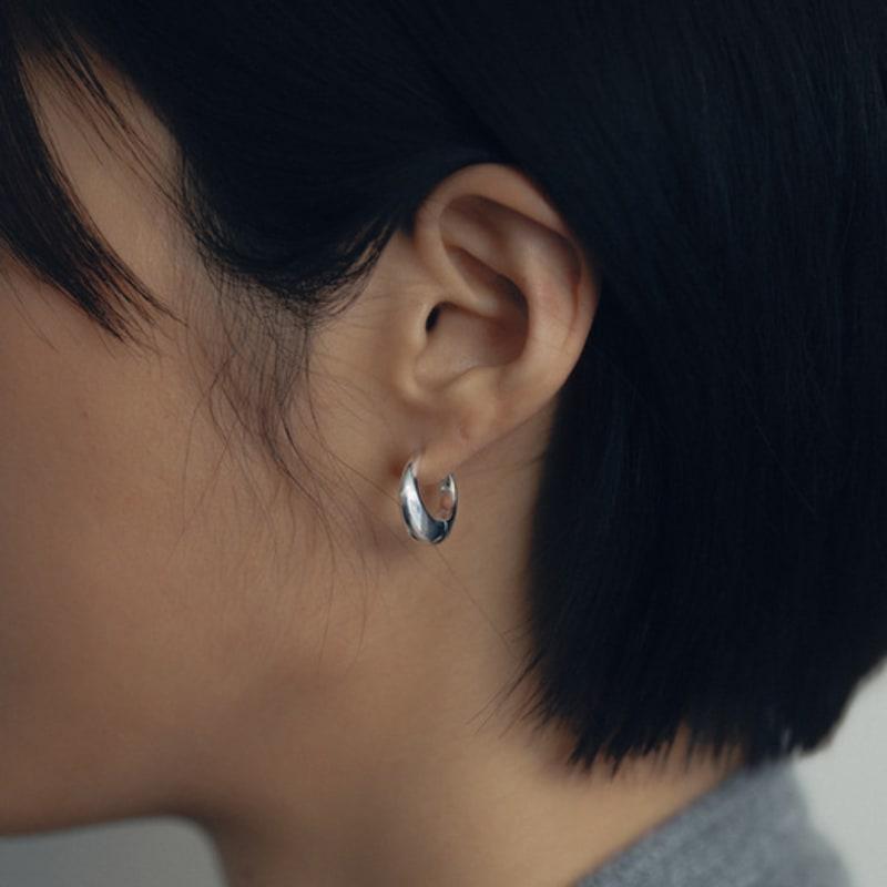 KODO Large Crescent Hoops