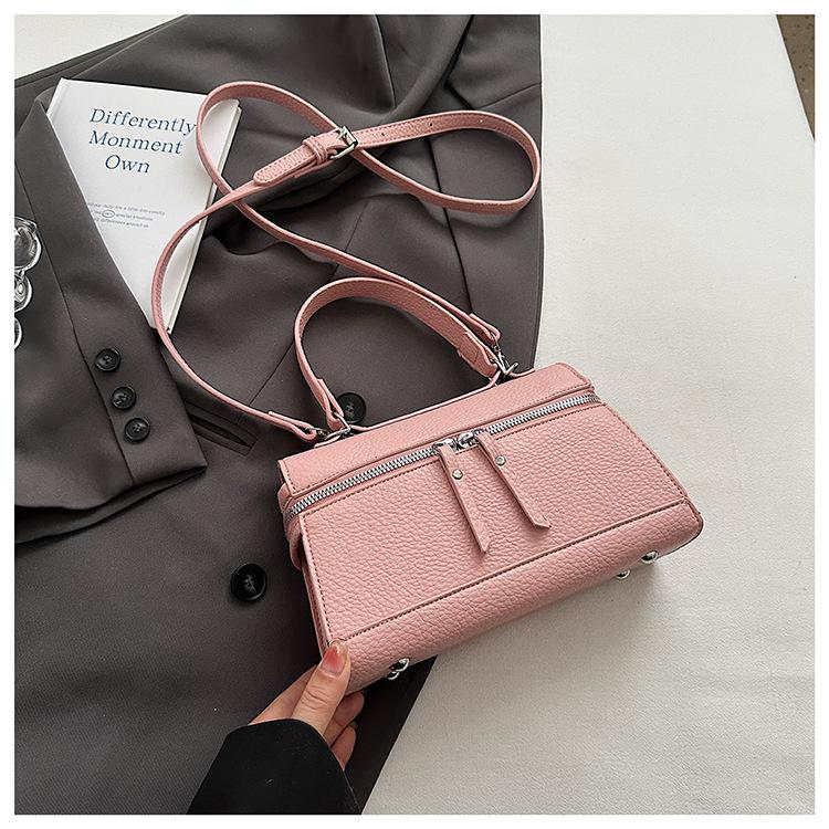 2025 Spring and Summer New Products Exquisite Women's Bags Korean Board Versatile Fashion High Sense Niche Portable Shoulder Styling Messenger Bag