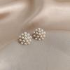 Light Luxury Pearl Stud Earrings Celebrity Temperament Flower Earrings Elegant High-end Earrings