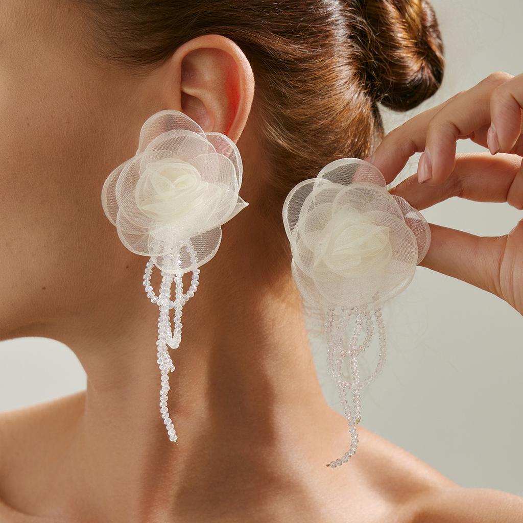 Pendientes de botón con colgante de flor grande de malla exagerada para mujer, Pendientes de botón con capullo de rosa tridimensional de imitación de perla al viento