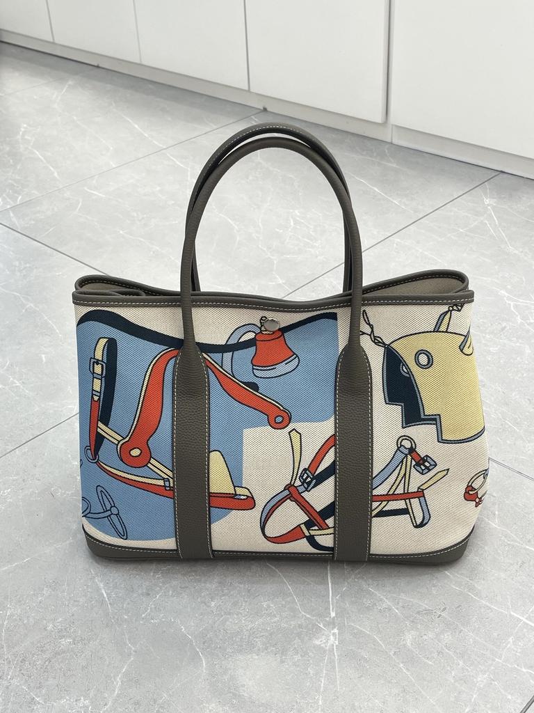 2025 Canvas With Top Layer Cowhide Women's Bag Garden Handbag Large Capacity Leather Contrasting Single Shoulder Tote
