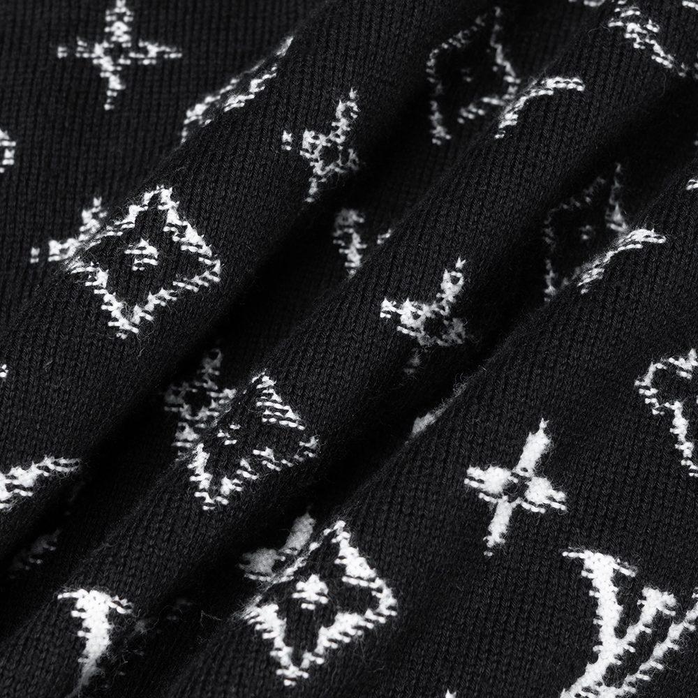 Louis Vuitton 1ABIYR Lvse Monogram Degrade Crewneck 1A8FM3