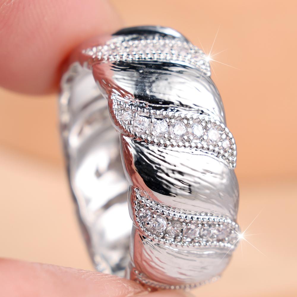 Exquisite Silver Color Wavy Zircon Paved Band Ring for Women Elegant Party Jewelry