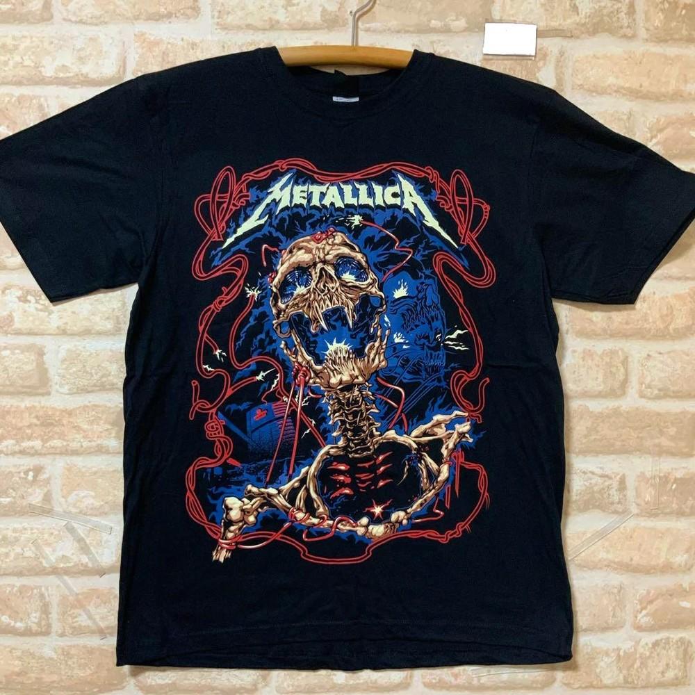 

Metallica Birmingham Concert 2017 Rock Metal Black Unisex Size S-4XL Unisex T-Shirt XXXXL