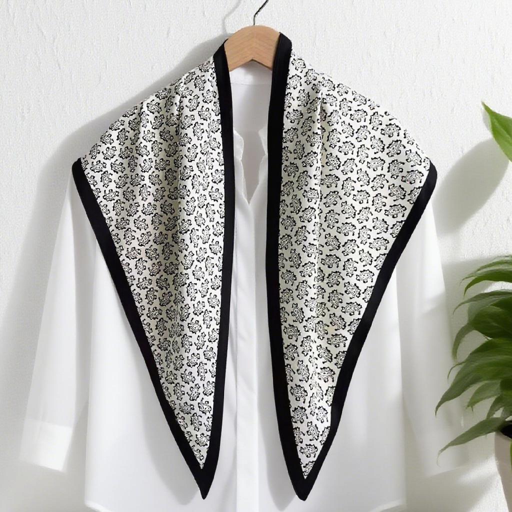 Spring and summer printed skirt women's triangle towel skirt curtain decorative belt towel stacked short skirt fart curtain new fashion