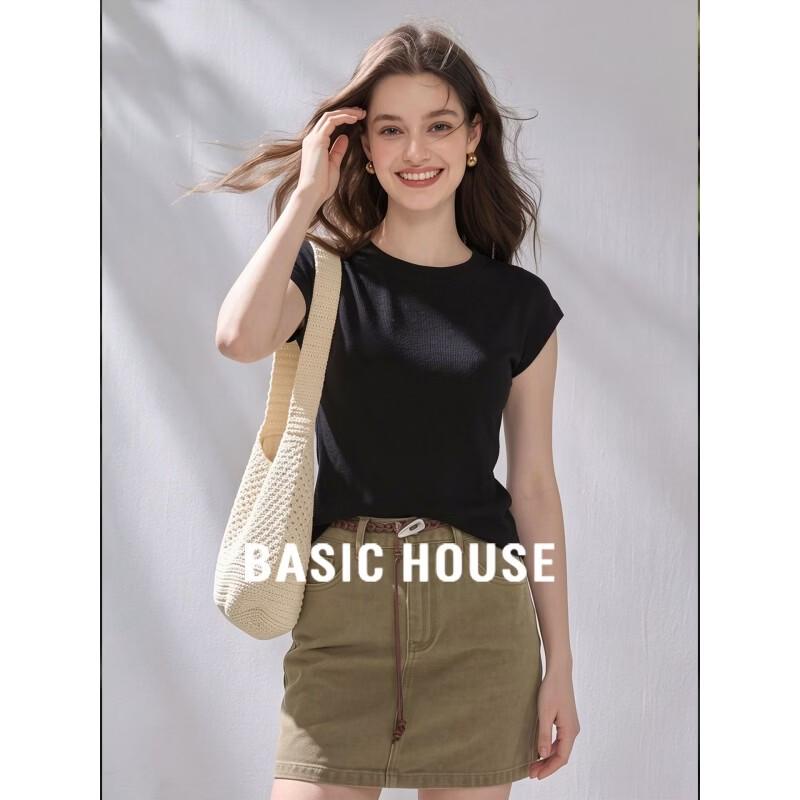 Basic House Elegant Slim-Fit Sleeveless T-Shirt S