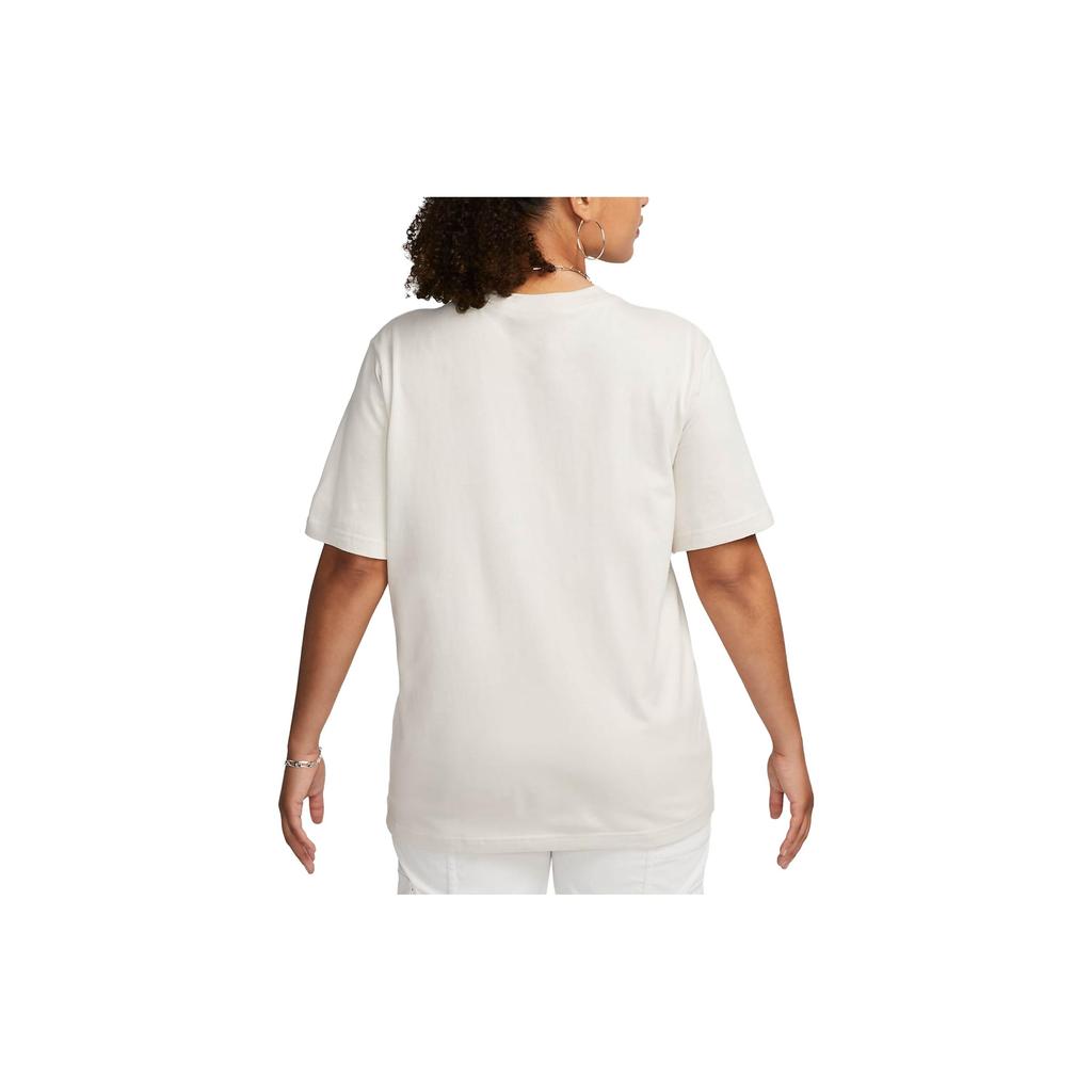 New Nike Sportswear Women's Loose Fit T-Shirt White FD4150-104