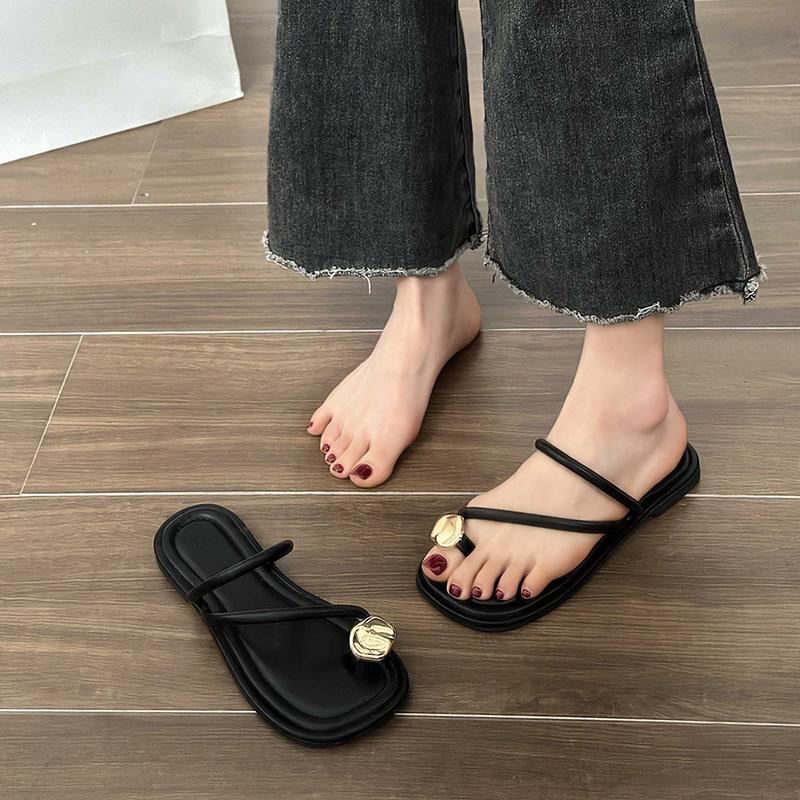Premium Set of Toe Slippers for Women's Summer Outer Wear New Year's New Flat-bottomed Temperament Pinch Sandals Sandals