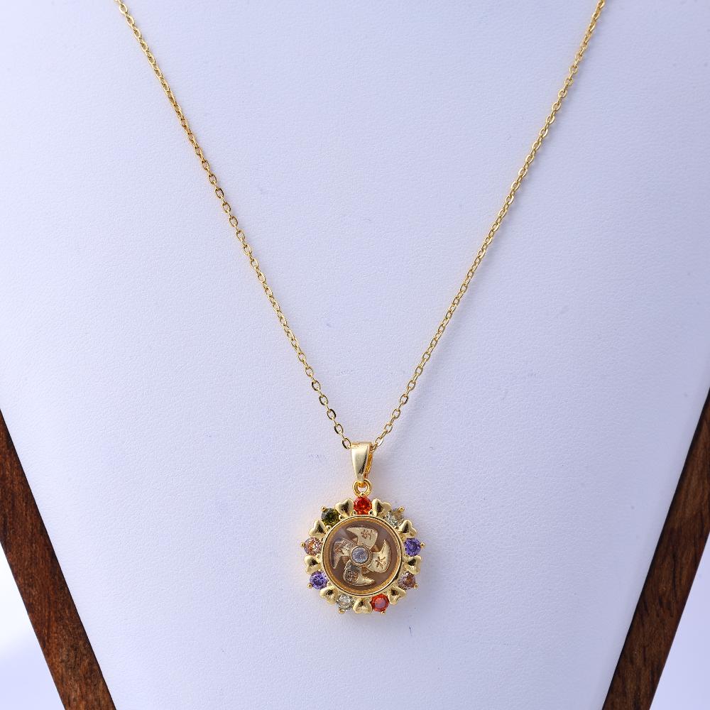New Vintage-inspired Diamond-inlaid Rotating Necklace, Unisex Design