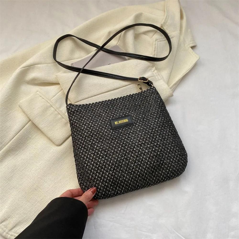 

Ladies Fashion One-Shoulder Handbag All- Messenger Bag One Size чорний