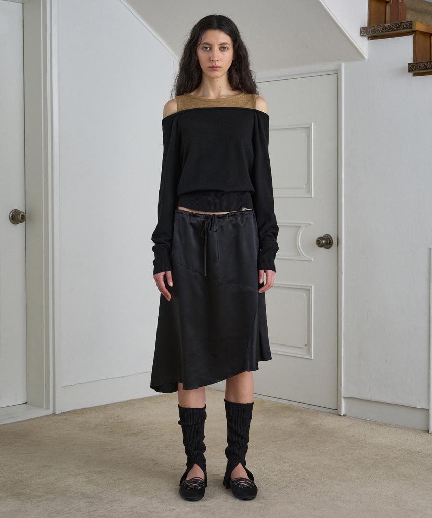 Simeteuligpeosenteu Asymmetric Satin Skirt / Black