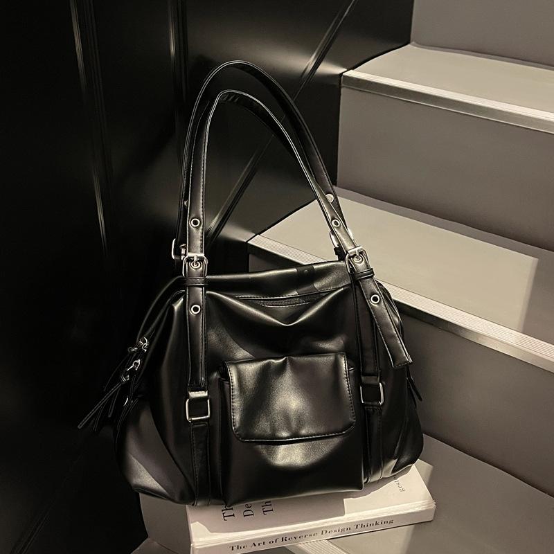 Large Capacity Shoulder Bag, Soft Leather Underarm Crossbody Bag, Street Style Hot Girl Tote Bag, Multi-pocket Commuter Bag