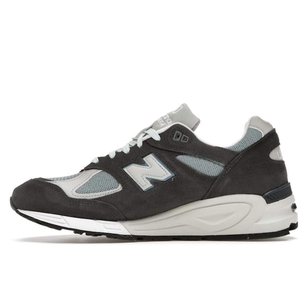 Kith X New Balance 990v2 Made In USA Steel Blue Unisex Sneakers Grey M990KT2