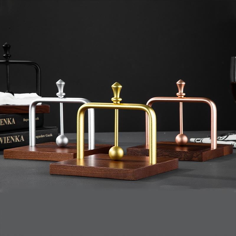 1pc Wooden Napkin Holder Cafe Western Restaurant Tissue Rack Vertical Paper Stand Elegant Design Dining Table Sturdy Decoration