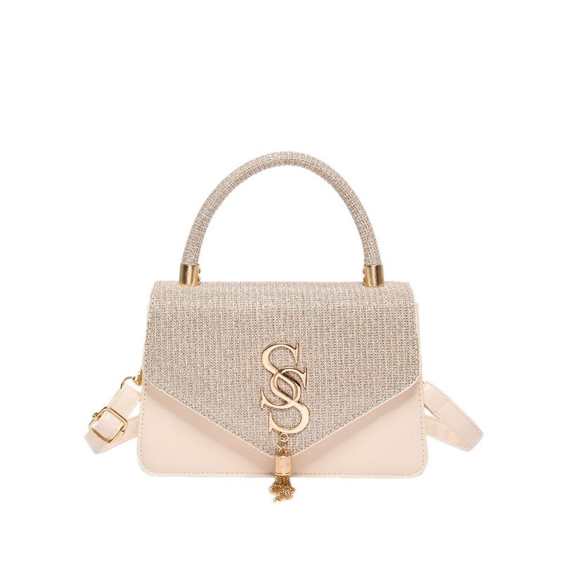 Personalized Trendy Commuting Crossbody Bag, Stylish and Simple, Single-shoulder, Personalized Small Square Bag