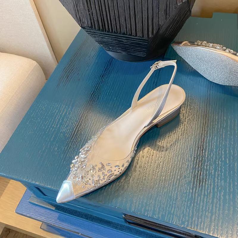 Fashion Sandals Women's Summer New 2025 Rivet Strap Crystal Bridesmaid  Pointed Rhinestone Transparent Low Heel Shoes Sandalias De Mujer