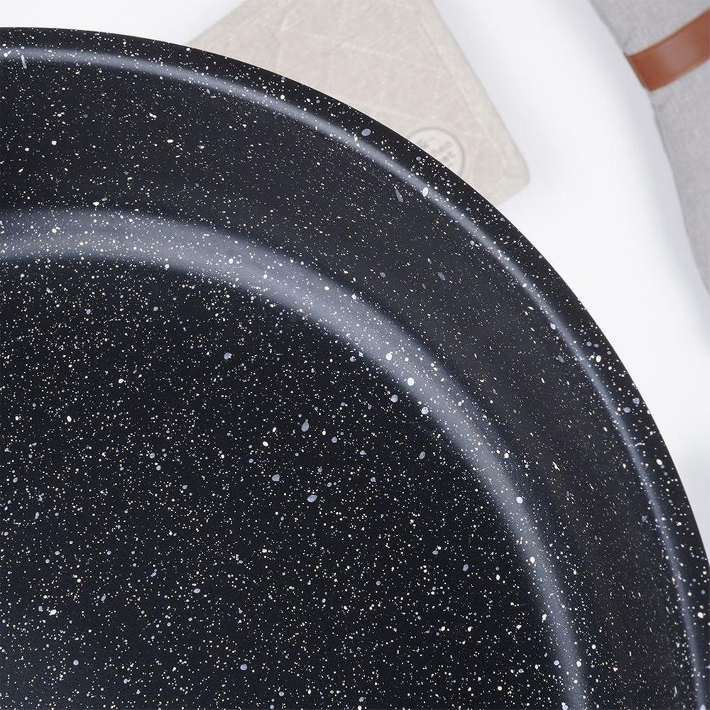 GRANDE steel frying pan 26 cm