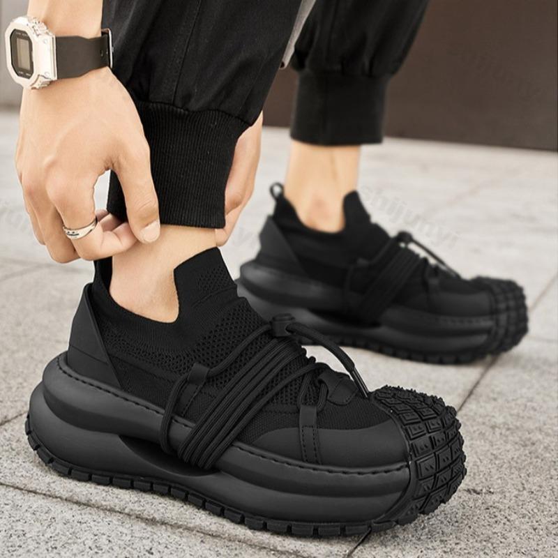 Mode Herrenschuhe 2025 Neu Frühling Atmungsaktives Mesh Fly Weave Dicke Sohle Höhenerhöhend Mode Rutschfest Lässig Sportliche Klobige Sneaker