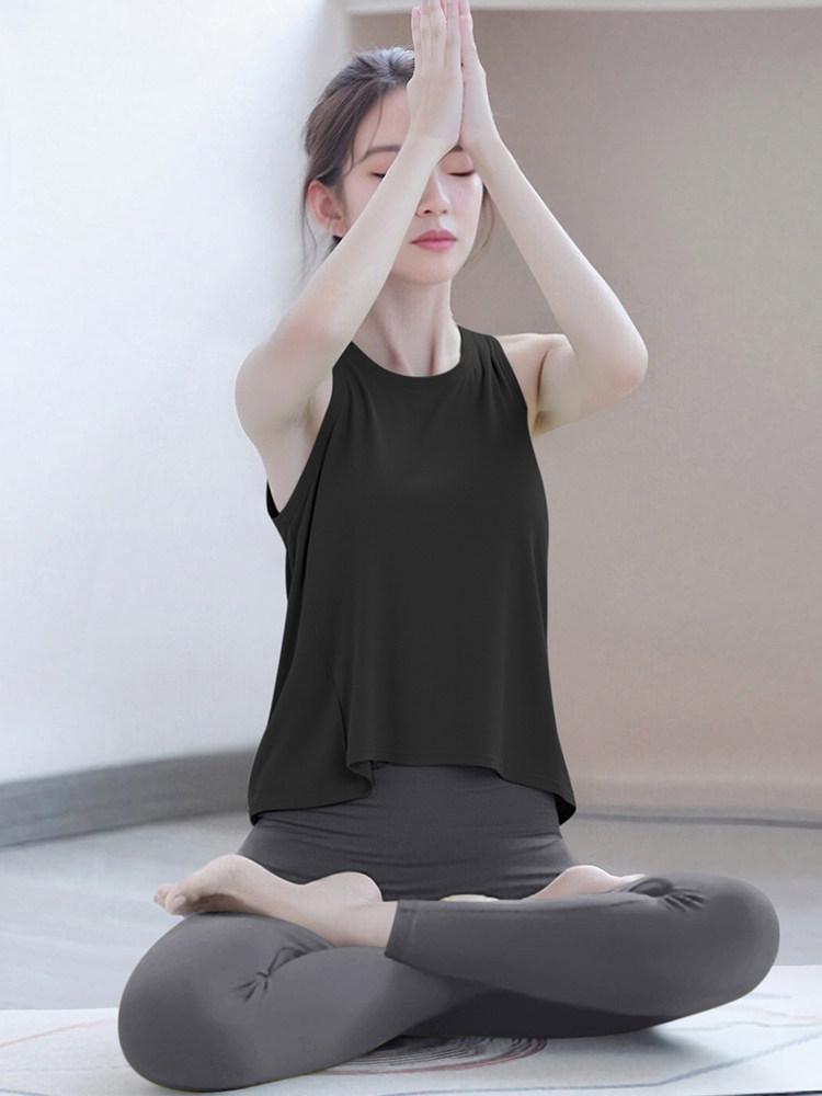 Women's Loose Back Yoga Cover-Up: 2026 Pilates Training Top & Fitness Set