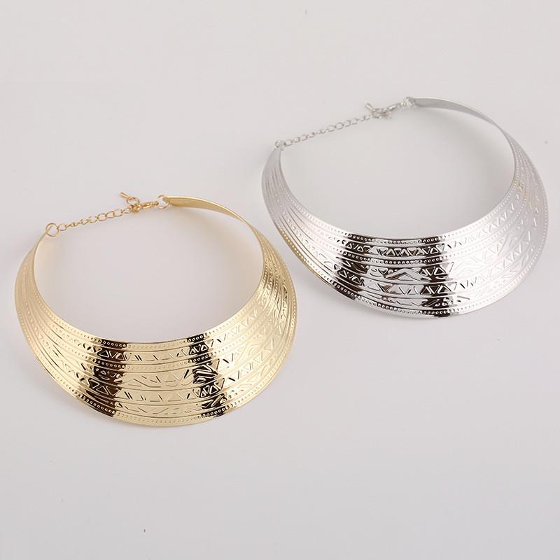 Fashion Patterned Metal Elegant Pendant Necklace Collar Clothing Accessory
