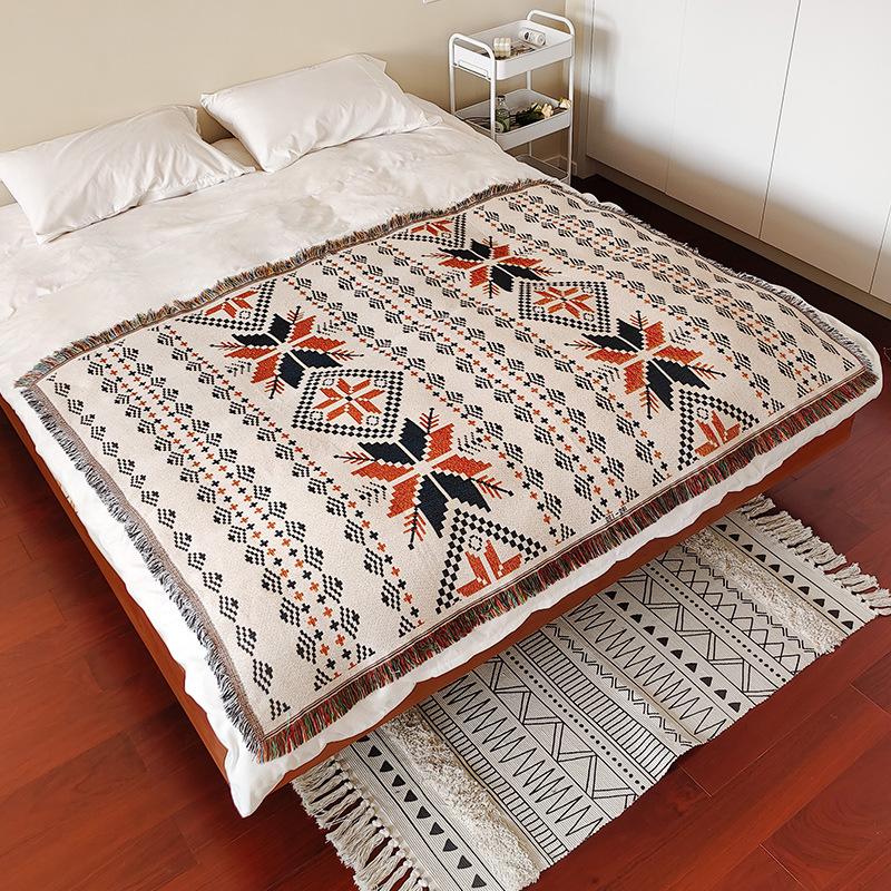 Bohemian Cotton Jacquard Throw Blanket and Bed Runner for Home or Hotel.