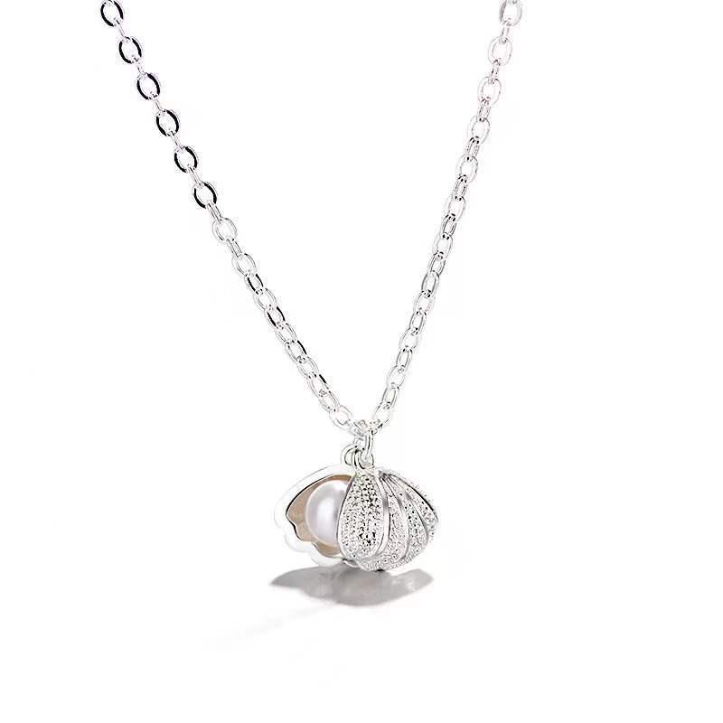 Beixi S925 Sterling Silver Sweet Pearl Shell Pendant Necklace