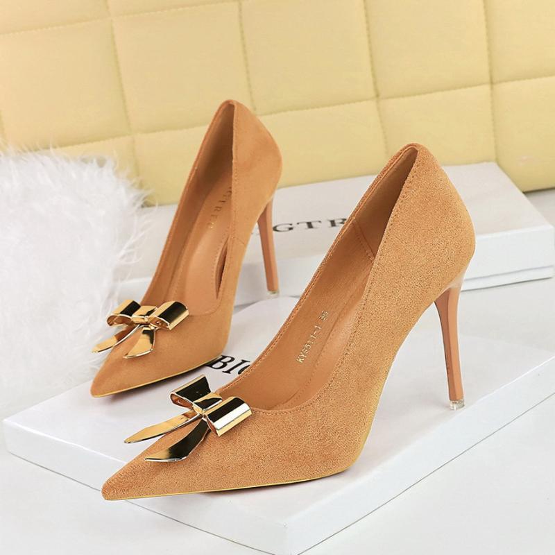 European American Style Banquet High Heels Thin Heels Shallow Mouth Pointed Toe Suede Bow Metal Buckle High Heels Single Shoes