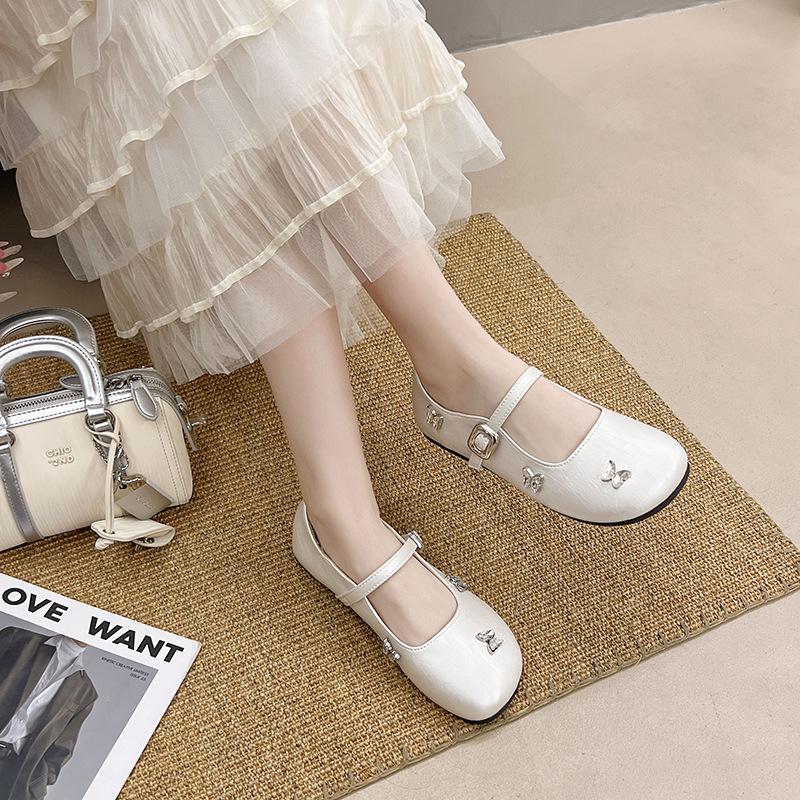 2025 New Korean Version Flat-soled Single Shoes Women's Versatile Casual Mary Jane Shoes Breathable Butterfly Soft-soled Grandma Shoes Tide