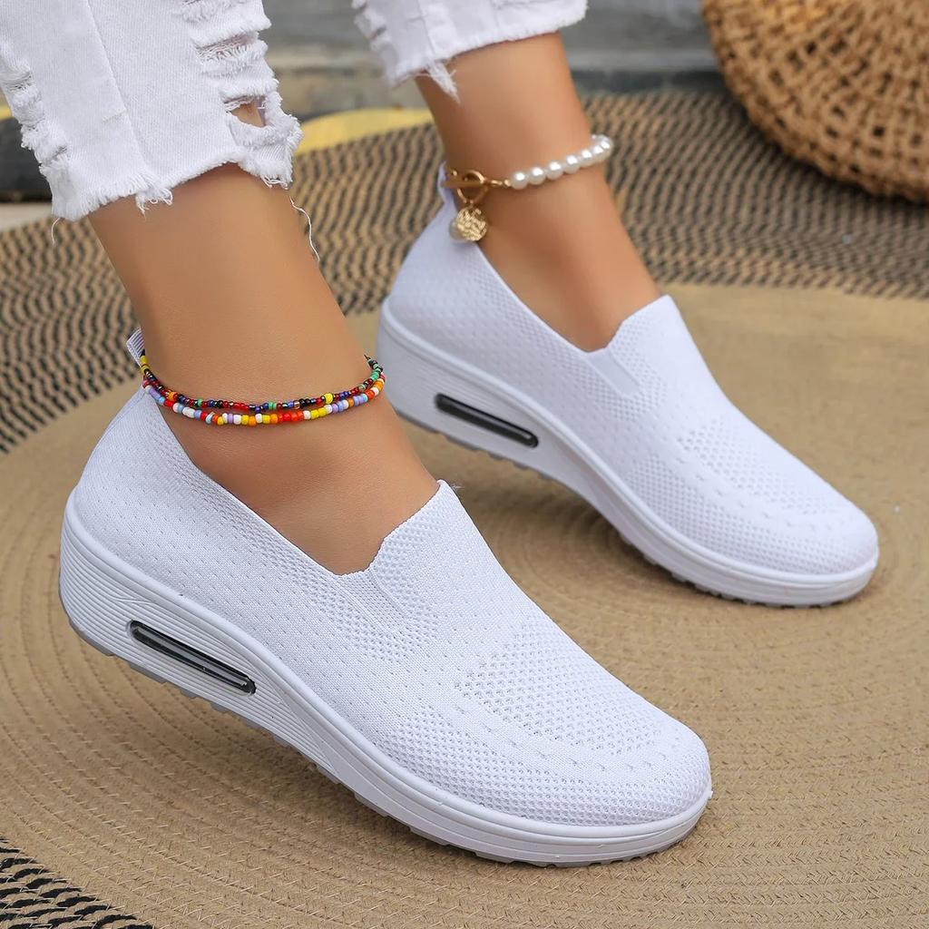 Women Casual Sneakers Summer Lightweight Outdoor Sneakers Breathable Designer Walking Shoes Women Zapatos De Mujer Comfortable