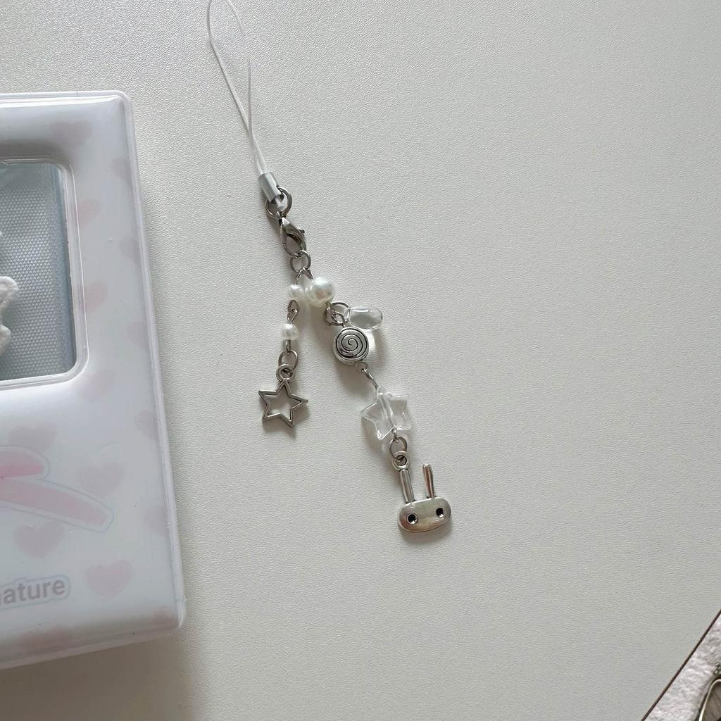 Stylish Heart Phone Chain Ornament Beaded Cellphone Pendant Phone Lanyard Bag Charm for Fashionable Individuals