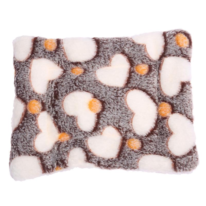 Winter Warm Small Guinea Pig Hamster Bed House  House Nest Hamster Accessories Squirrel Hedgehog Rabbit Chinchilla Bed Mat