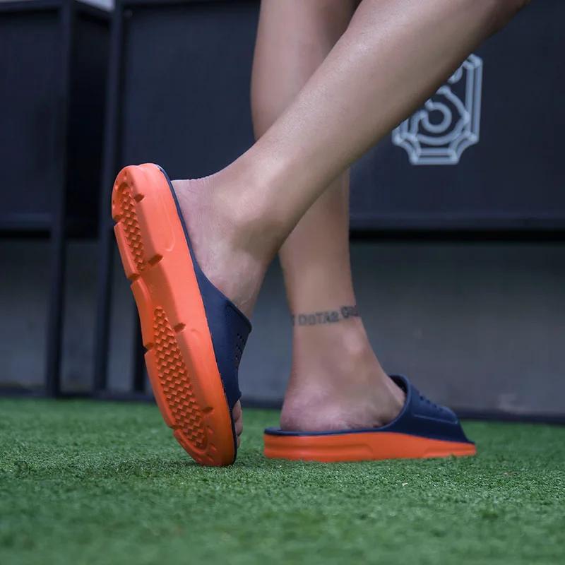 Men's Footwear Man Hollow Flat Bath Soft Slippers Summer Indoor & Outdoor Slippers Sapato Masculino Male Flip-Flop