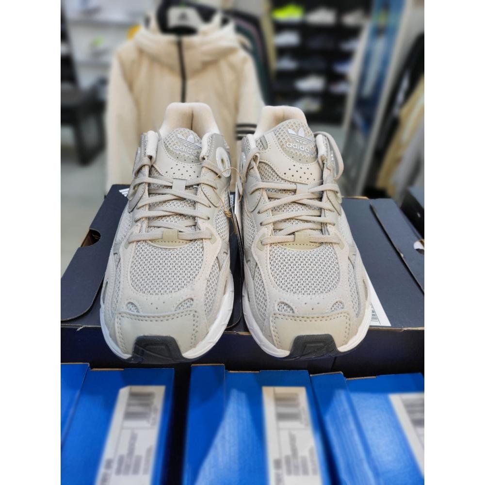 

adidas [adidas] Astia кроссовки HP9040