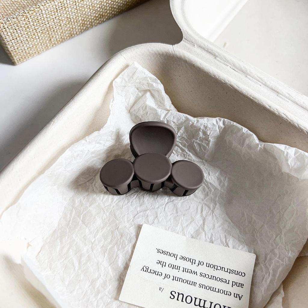 Pince à cheveux polyvalente en forme de requin floral givré pour queues de cheval et coiffures à moitié nouées