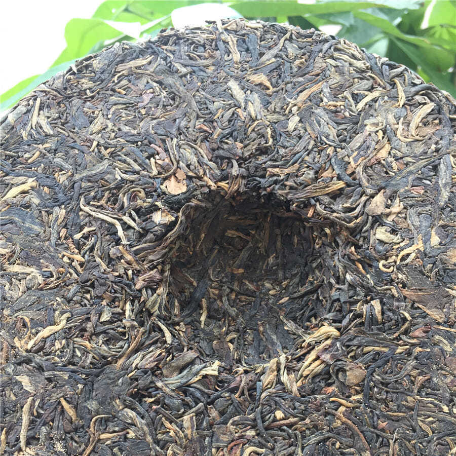 COFCO 2011 China Tea History 60-a aniversare Qizi Cake Tea Pu'er Raw Tea 357g