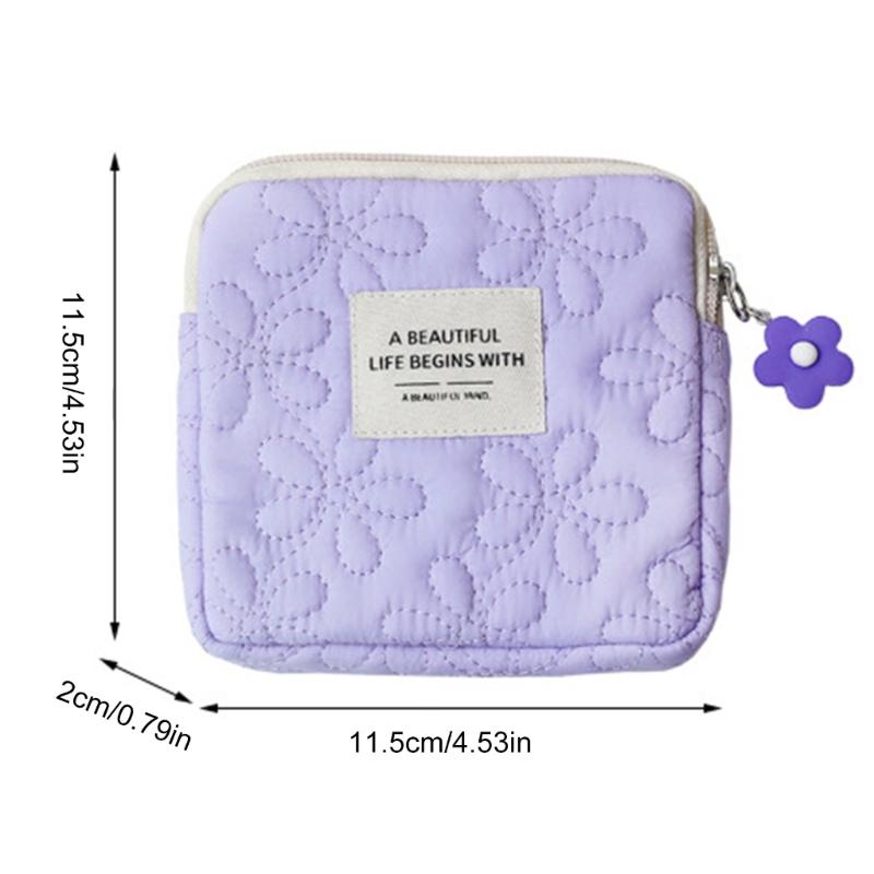 Cute Cosmetic Storage Bag Quilted Flowers Designed Cosmetic Bag Soft Comfortable Makeup Bag for Lipstick Jewelry Pouch