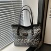 Popular textured bag women's 2025 autumn and winter new leopard print tote bag women's large-capacity commuting shoulder bag