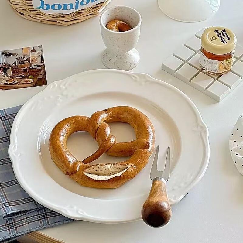 WY Французская Ретро Рельефная Керамическая Десертная и Тортовая Сервировочная Тарелка 27*2.3cm