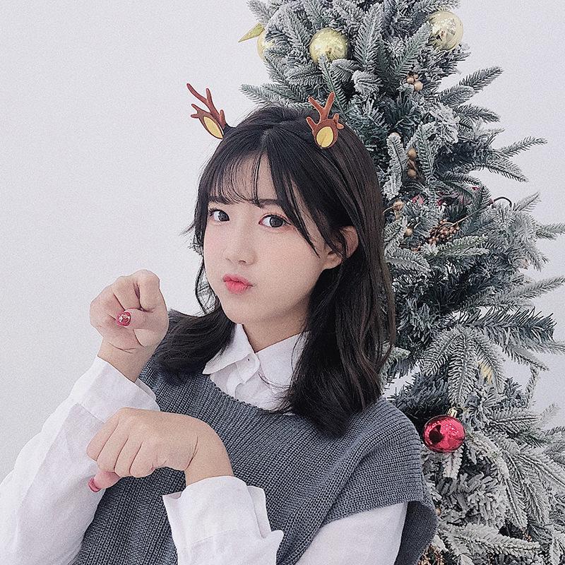 Christmas Elk Antler & Bell Fairy Headband: Festive Hair Accessory
