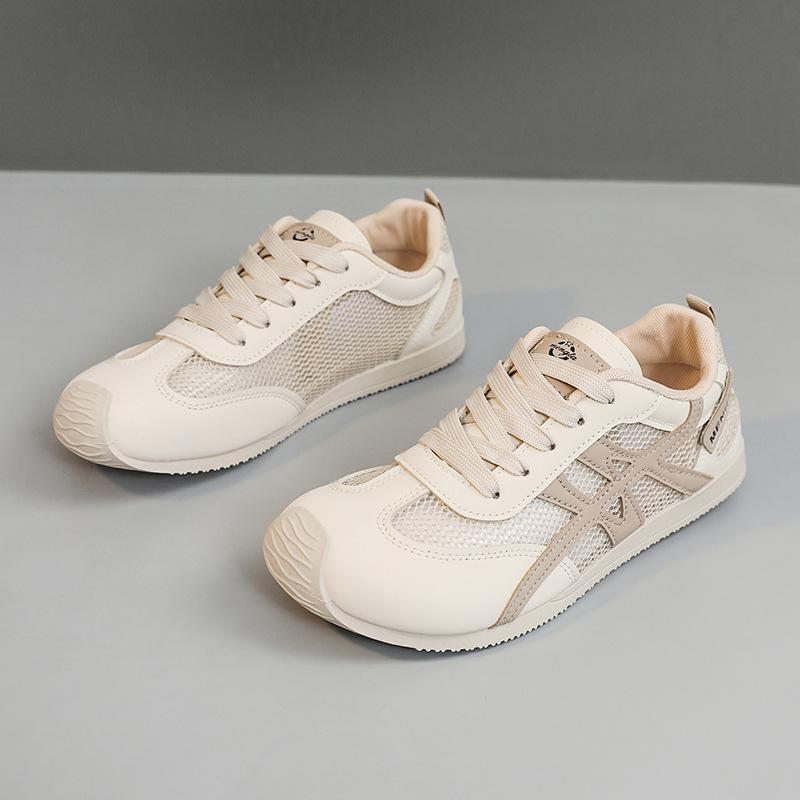 

[Customized] GT1903 thick-soled German training shoes women s 2025 spring and summer new little white shoes women s mesh breathable shoes casual 40