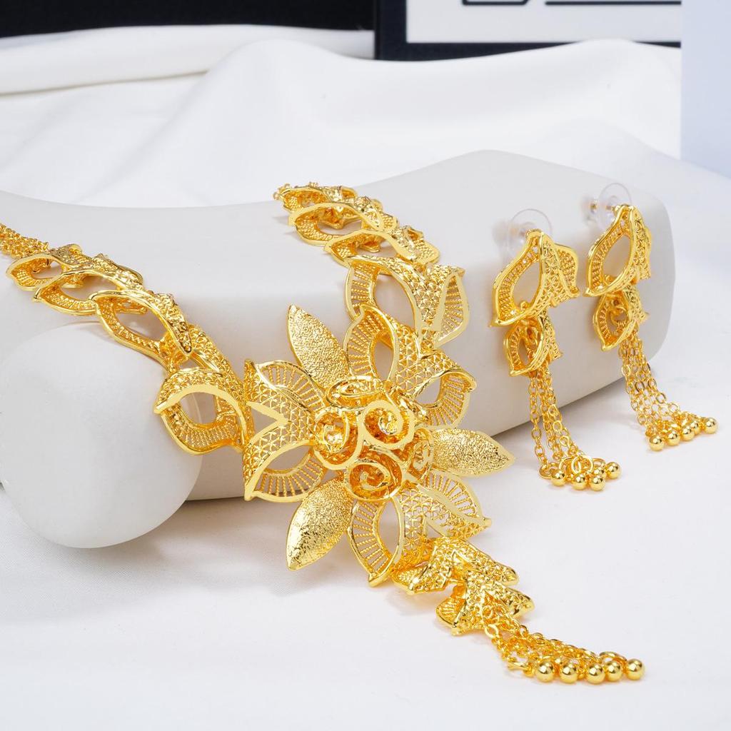 Pozlacená svatební sada náhrdelníku a náušnic 24K - Nový styl, květinový design pro ženy